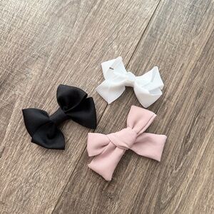 Chic Kids Bow Set - Black, White, and Pink
